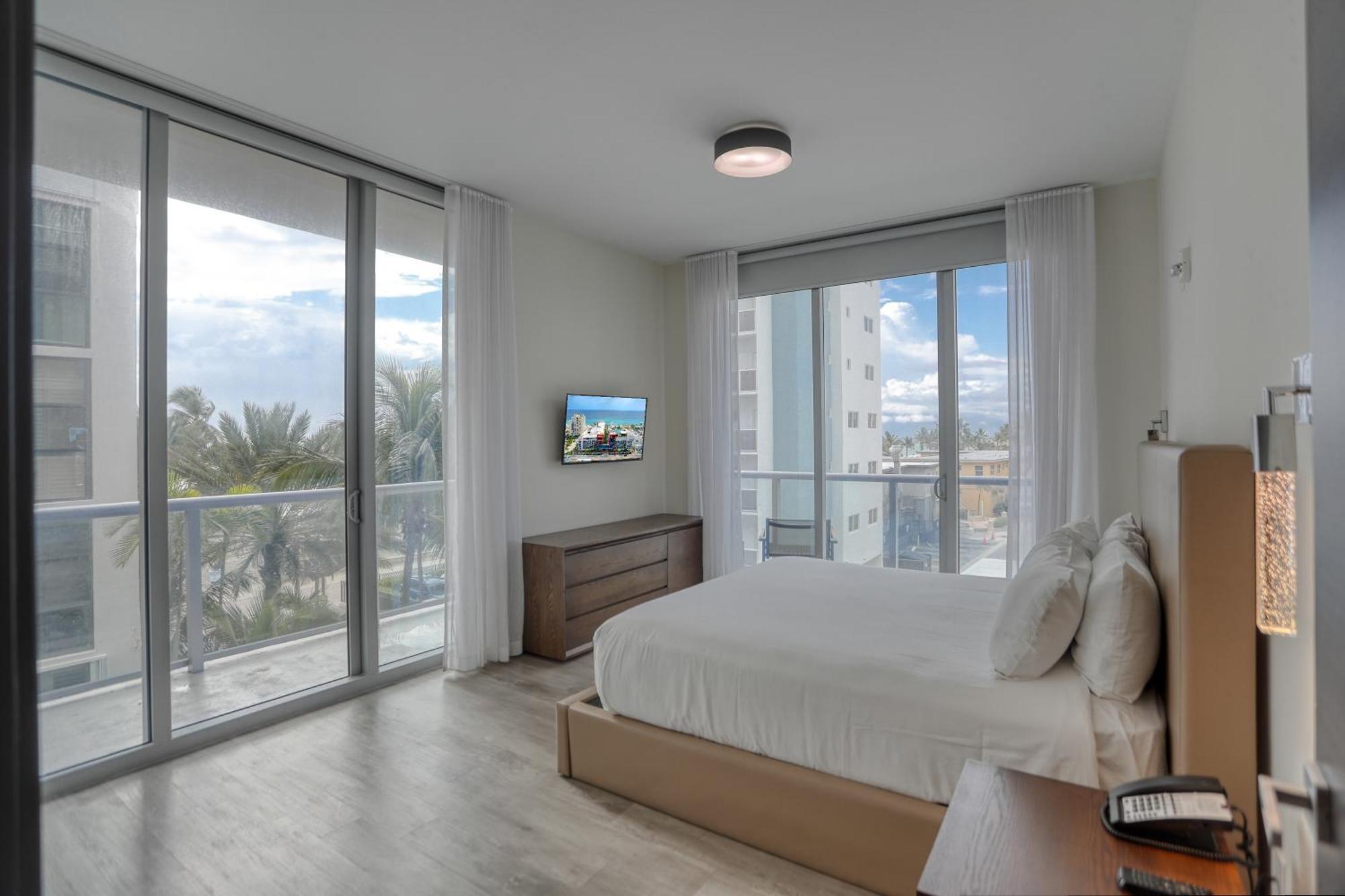 Ch Luxury Condos & Studios On The Beach Hollywood Quarto foto